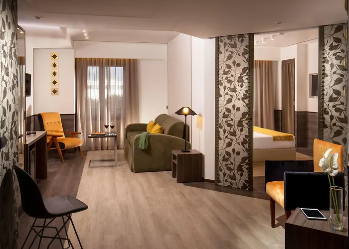 Domidea Hotel